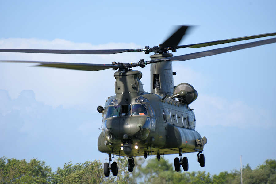 Chinook Helicopter ZH893 at The Helicopter Museum