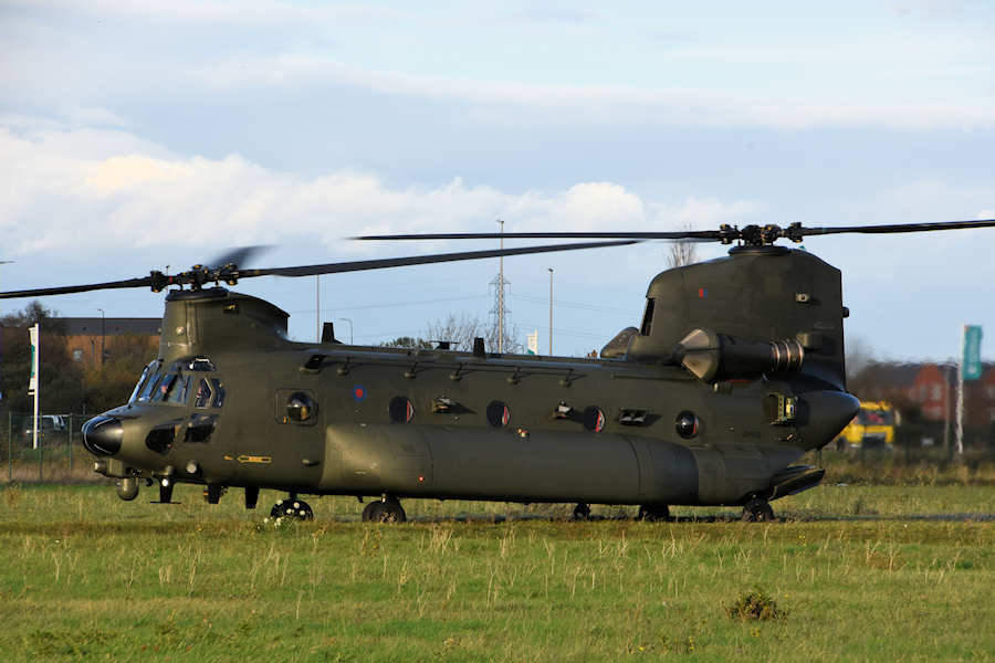 Chinook Helicopter ZH902 at The Helicopter Museum