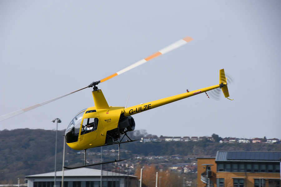 R22 helicopter G-ULZE visits The Helicopter Museum